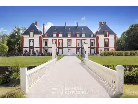 vivre au sommet du château de chambergeot