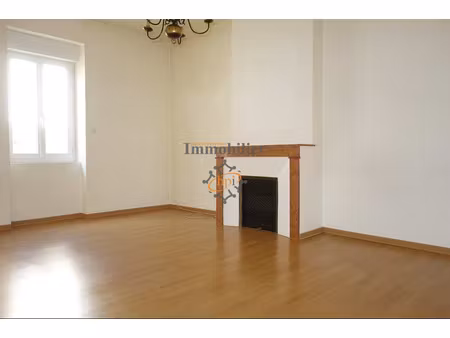 location maison de ville avec garage