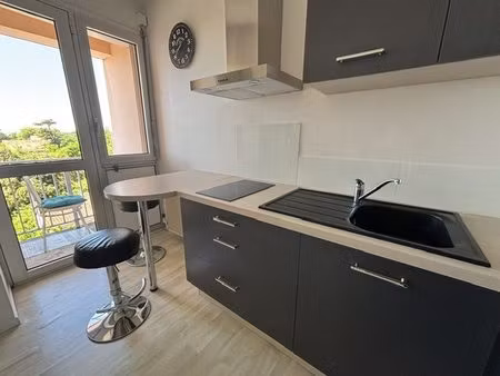 studio meublé