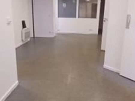bureau prestigieux de 303 m2 en location - le kremlin-bicêtre  france