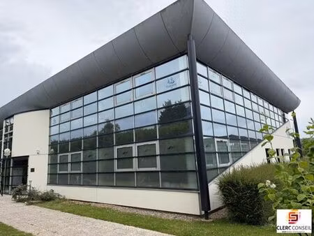 bureau prestigieux de 312 m2 en location - mont-saint-aignan  normandie