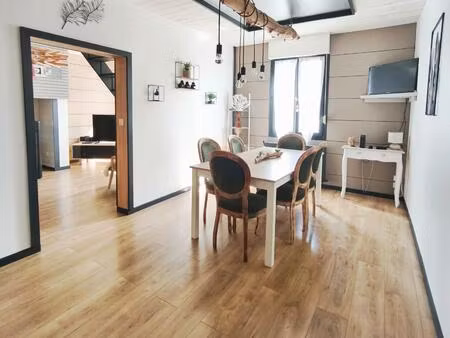 maison 77 m² - 3 chambres - terrasse.