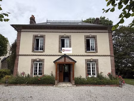 ancien presbytère plein de charme avec dépendances  jardin arb