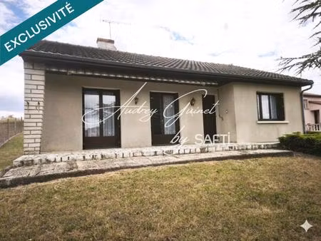 maison traditionnelle sur sous-sol