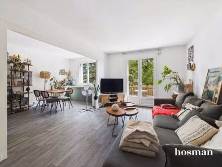 2 pièces de 54 m² avec balcon - rue bavard  bordeaux