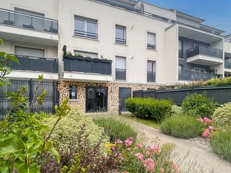 appartement à réau (77550)