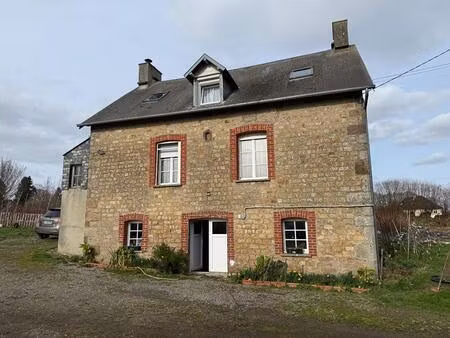 maison brécey 4 pièce(s) 70 m2