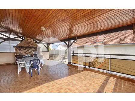 location maison  117.66 m² t-4 à brive-la-gaillarde  890 €
