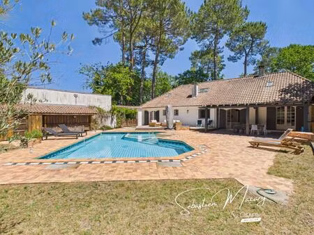 grande maison familiale avec piscine à cestas