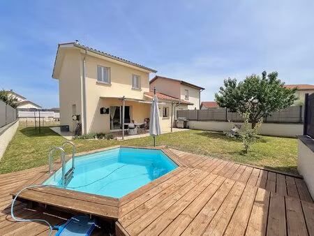 maison 4 piéces 90 m² à charvieu-chavagneux