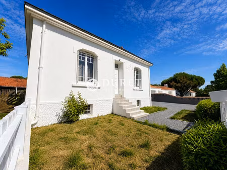 maison proche bourg - la garnache