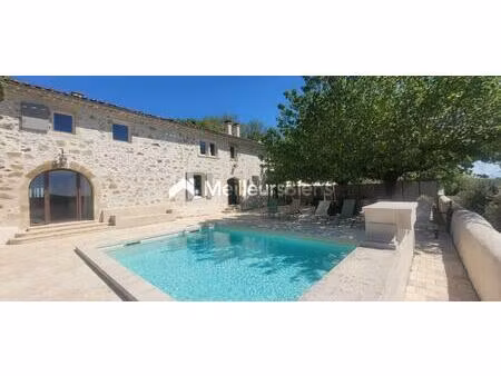 propriété en pierre 427 m² à saint-just-d'ardèche avec 2 gîtes 5*