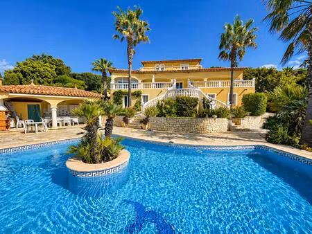 villa roquebrune sur argens 7 pièce(s) 160 m2