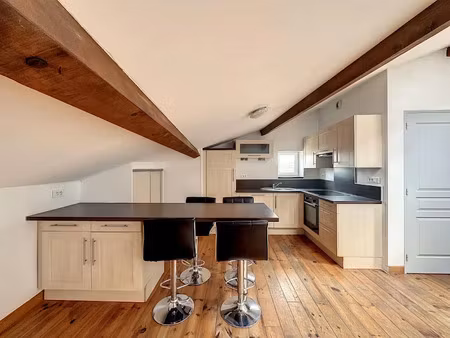 location appartement 3 pièces 50.14 m² à le muy (83490)  750 €