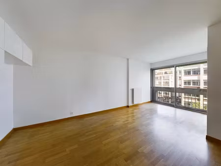 location appartement 4 pièces 88.56 m² à levallois-perret (92300)  2 409 €