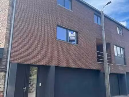maison 3 chambres rénovée avec parking à louer à romsée