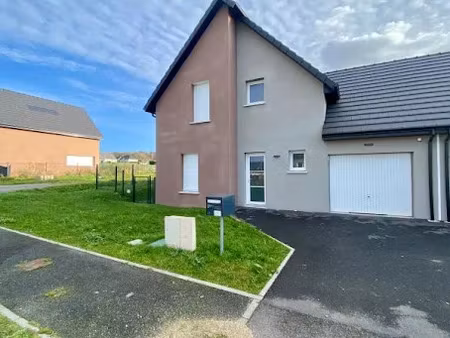 location meublée maison 4 pièces 100 m² à port-jérôme-sur-seine (76330)  1 060 €