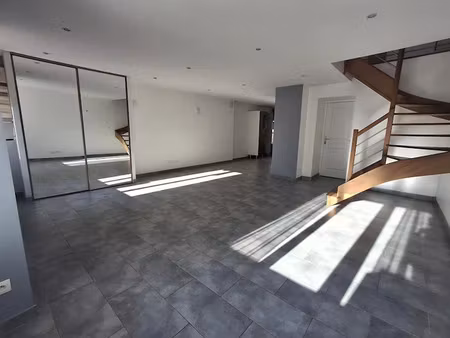 location maison 4 pièces 92.94 m² à romilly-sur-seine (10100)  660 €
