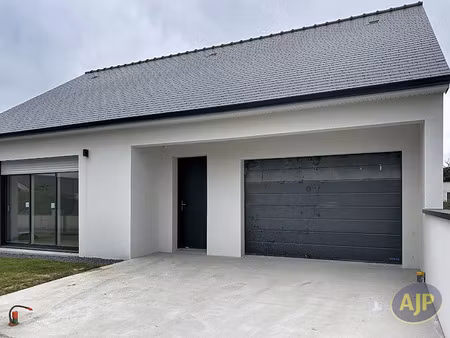 location maison 4 pièces 107.5 m² à chateaubriant (44110)  950 €