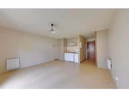 appartement crécy-la-chapelle 29.3 m² t-1 à vendre  109 900 €
