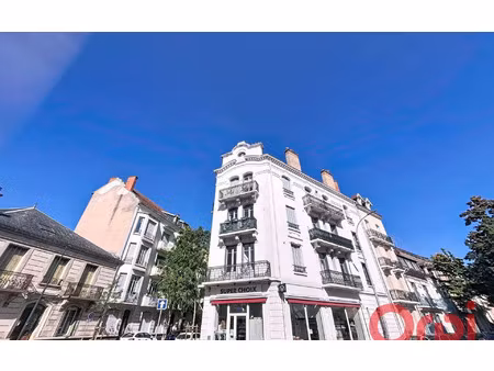 appartement vichy 64.28 m² t-2 à vendre  87 200 €