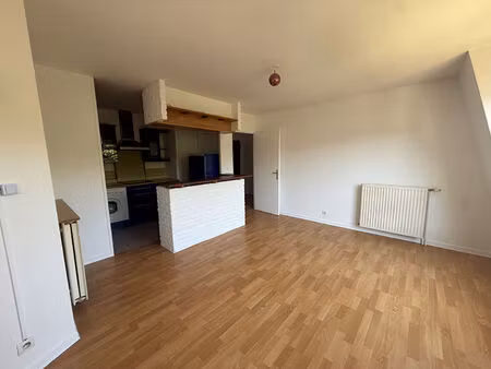 location appartement 3 pièces  54.52m²  fresnes