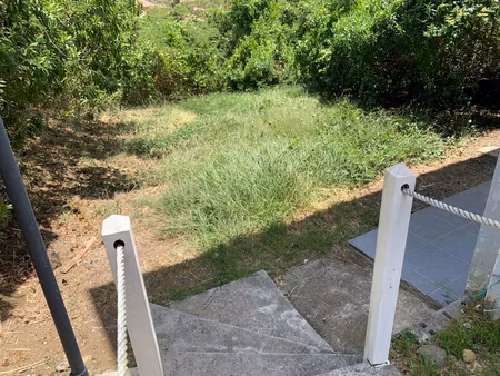a louer charmant t2 le vauclin en rez de jardin