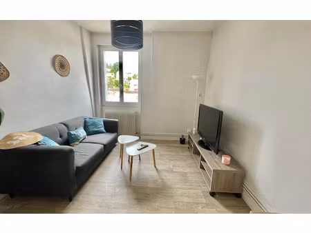 location appartement  m² t-3 à périgueux  580 €