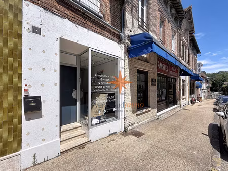 local commercial à louer