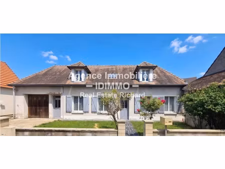 vente maison 5 pièces 137 m² lorcy (45490)