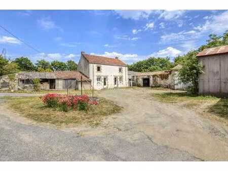 vente maison à maisdon-sur-sèvre (44690) : à vendre / 140m² maisdon-sur-sèvre