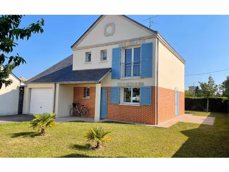 location maison  m² t-5 à olivet  1 384 €