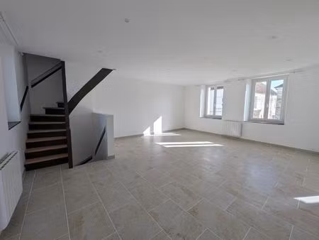 appartement 3 pièces meublé - 71 85 m² - beton-bazoches