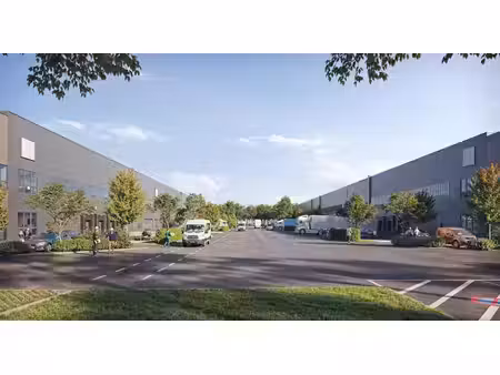 location entrepôt persan 95340 26698m²