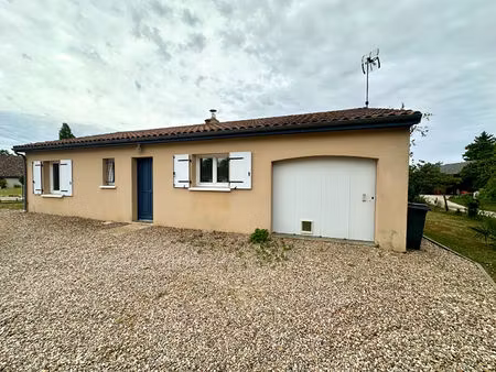 charmante maison de plain-pied au coeur de tercé