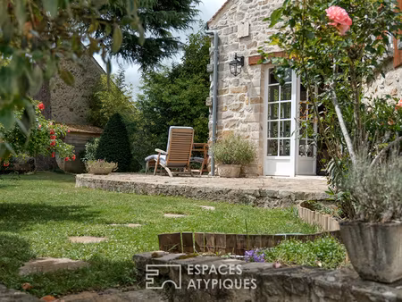 charmante maison avec grande pièce de vie et belle hauteur sous plafond