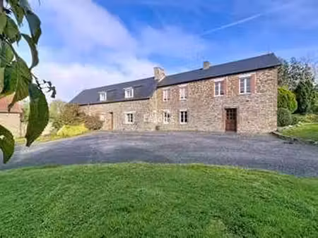 vente maison à saint-jean-de-savigny (50680) : à vendre / 212m² saint-jean-de-savigny