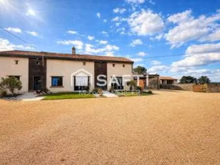 vente maison à voultegon (79150) : à vendre / 324m² voultegon