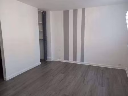 location appartement t1 meublé à laval hilard (53000) : à louer t1 meublé / 26m² laval hil