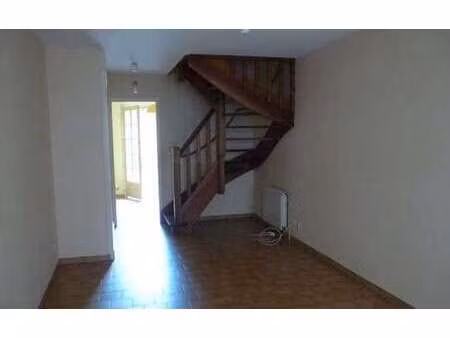 location maison à sainte-foy-la-grande (33220) : à louer / 53m² sainte-foy-la-grande