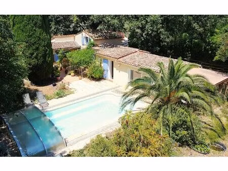maison cuers 140 m² t-4 à vendre  679 000 €