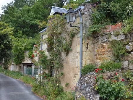 maison troglodyte à rénover