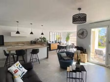 vente maison à saint-herblain bourg-solvardière-pelousière (44800) : à vendre / 124m² sain