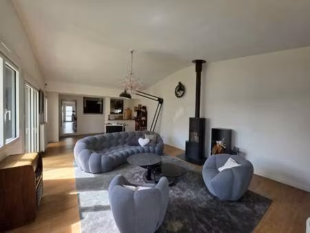 vente maison à thouaré-sur-loire (44470) : à vendre / 255m² thouaré-sur-loire