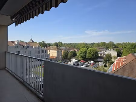 appartement t3 centre ville