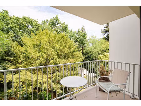a vendre nantes ouest appartement t3 au calme  ascenseur  balcon  cave et parking.