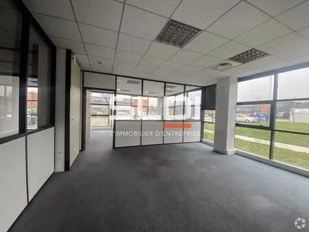 location local d’activités saint-priest 69800 436m²