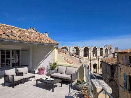 arles centre-ville quartier la hauture maison avec vue sur l