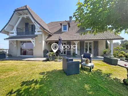 exclusivité maison familiale de charme avec grand jardin et