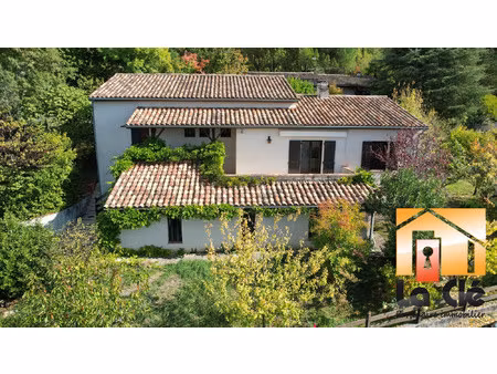 vente maison 4 chambres avec garage et jardin.